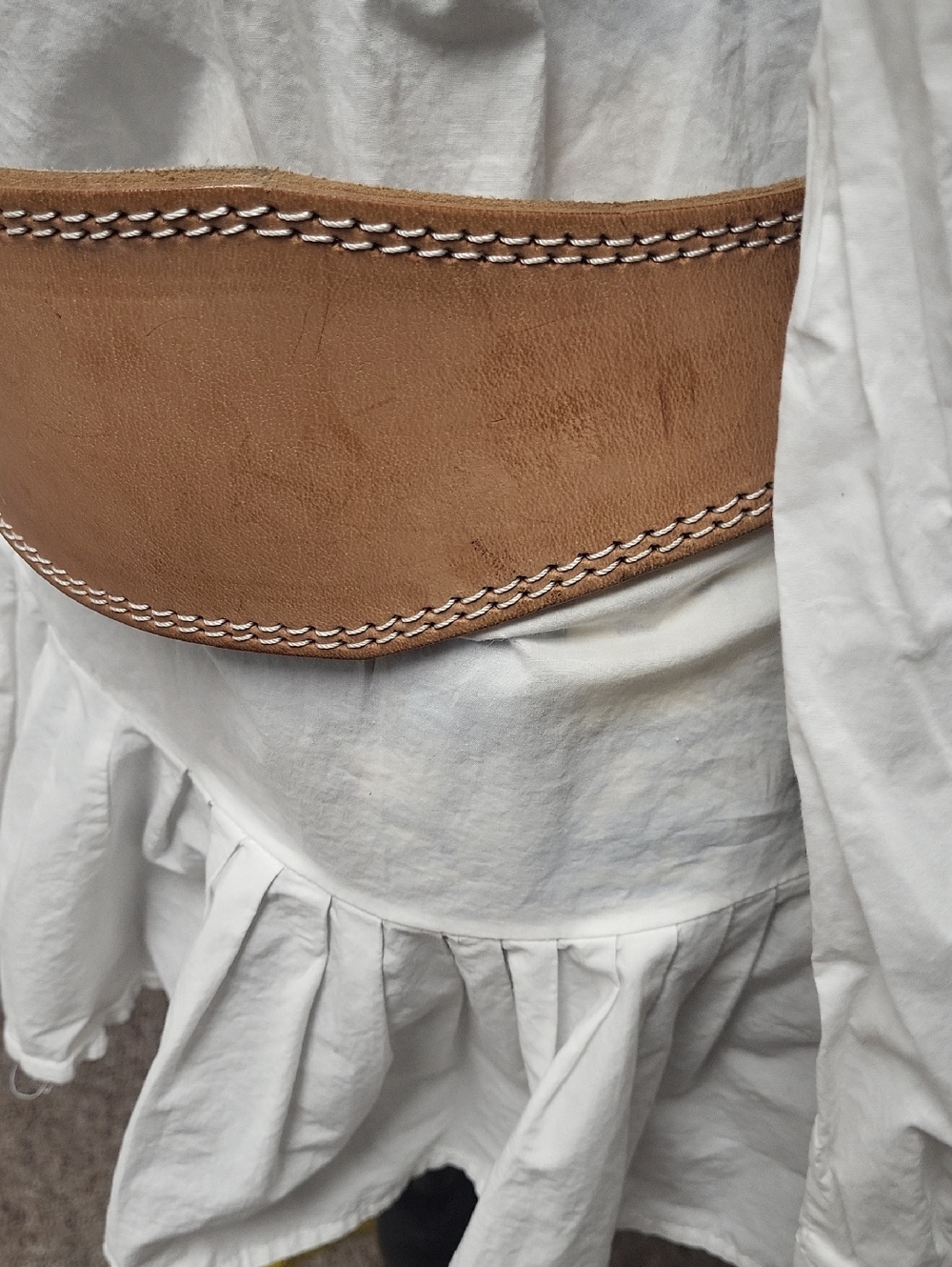 Ryderwear Tan Leather Weightlifting Belt with Double-Prong Buckle - Picture 6 of 11